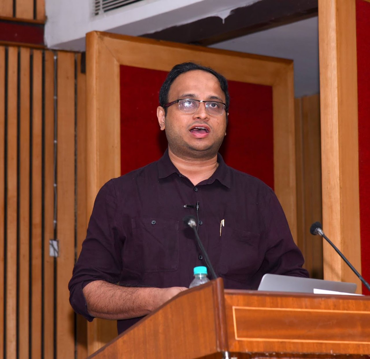 Prof. Debdeep Mukhopadhyay photo